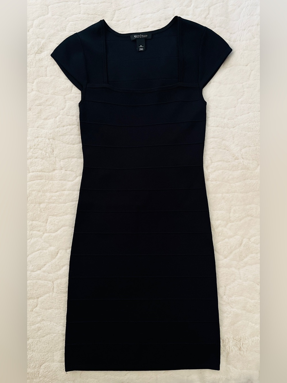 White House Black Market black cap-sleeve bandage Little black dress S